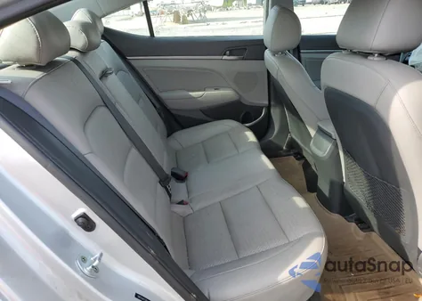 2017 Hyundai Elantra Se z USA, uszkodzony, nr VIN 5NPD84LF8HH056784